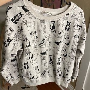 Cute, comfy crewneck sweatshirt for the dog lover in great used condition.